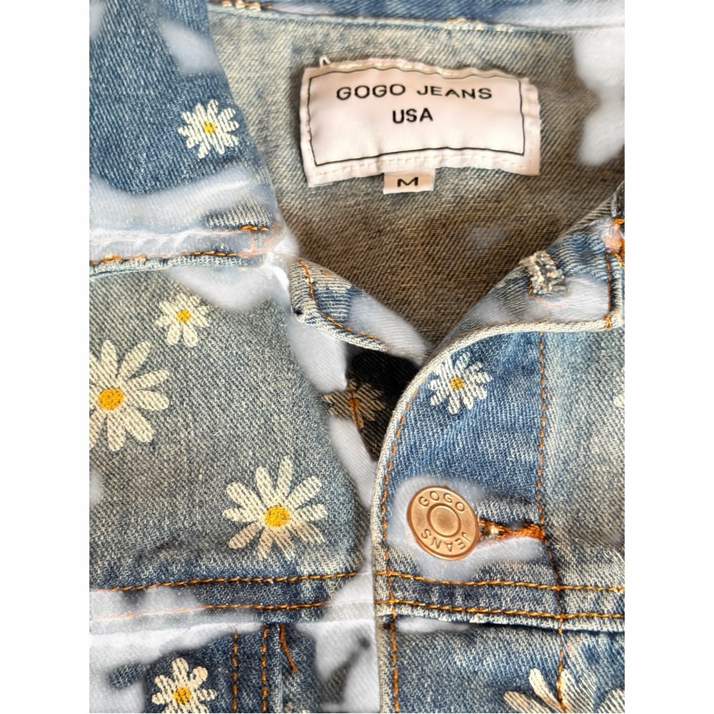 GOGO Jeans Daisy Print Denim Jacket - Picture 4 of 7